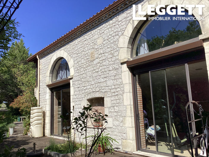 Image No.3-8 Bed House for sale