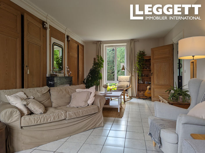 Image No.4-6 Bed House for sale