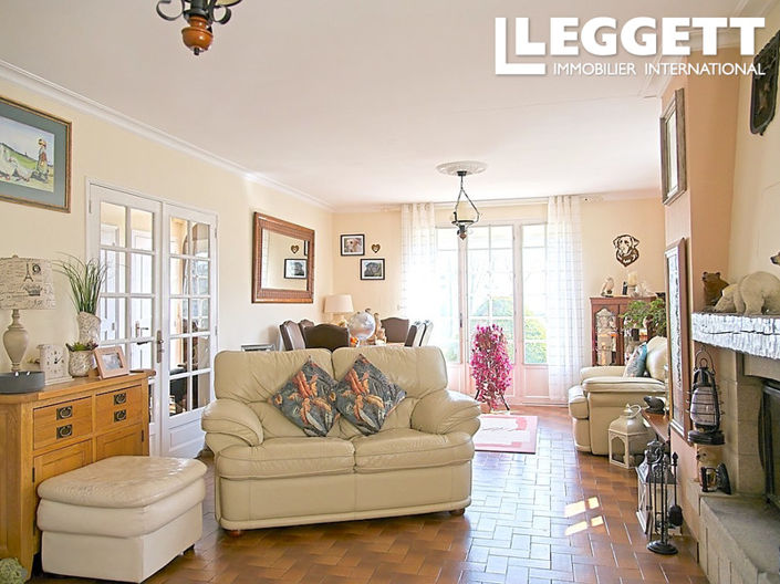 Image No.5-4 Bed House for sale