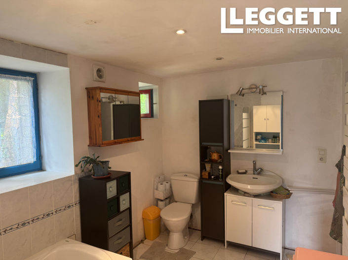 Image No.9-4 Bed House for sale