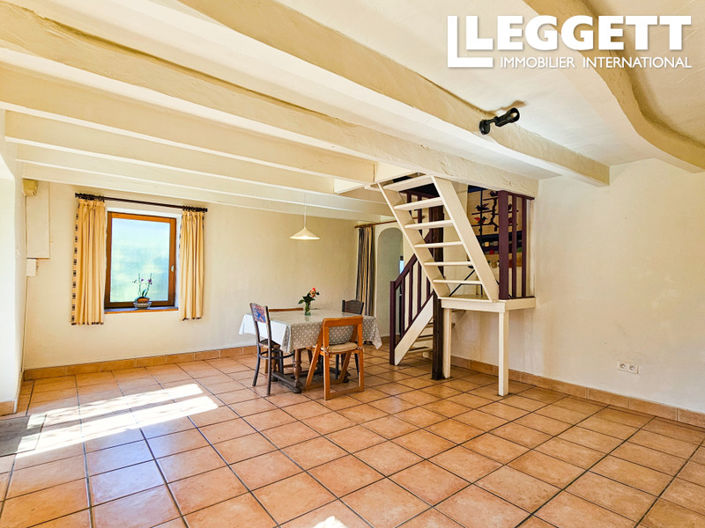 Image No.4-2 Bed House for sale