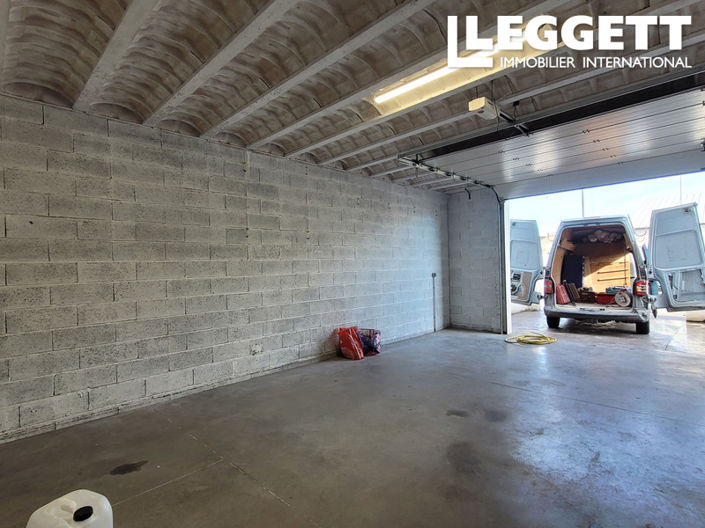 Image No.10-4 Bed House for sale