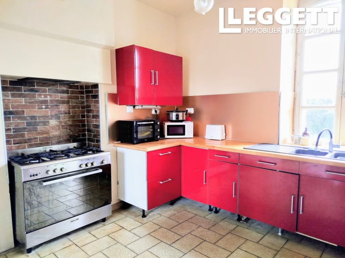 Image No.10-4 Bed House for sale