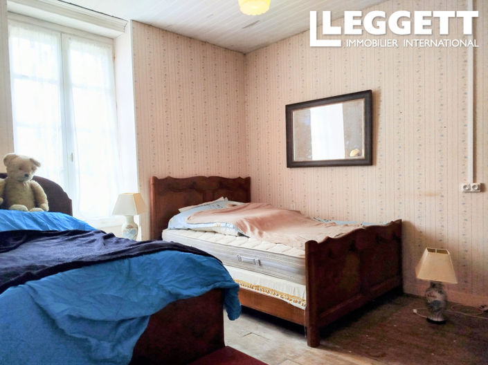 Image No.7-4 Bed House for sale