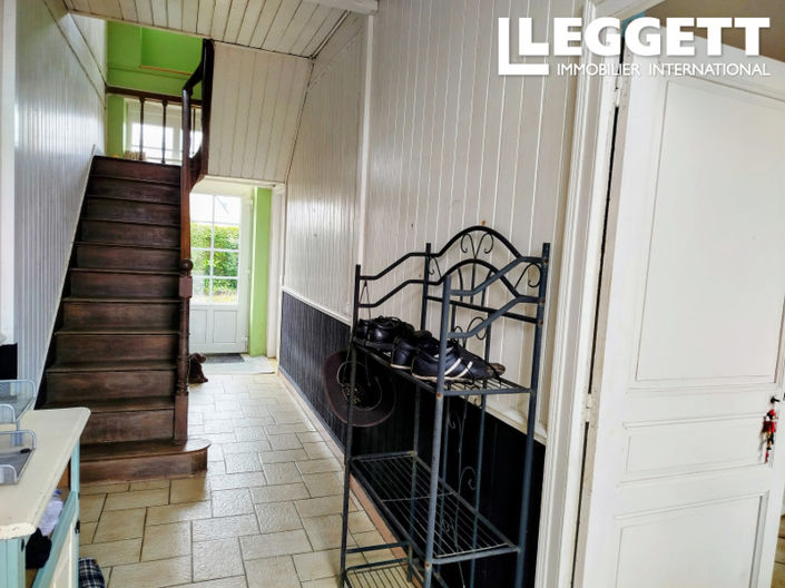 Image No.8-4 Bed House for sale