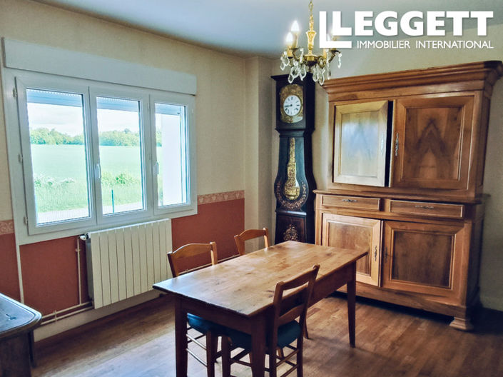 Image No.5-5 Bed House for sale