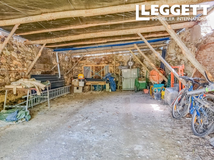 Image No.10-3 Bed House for sale