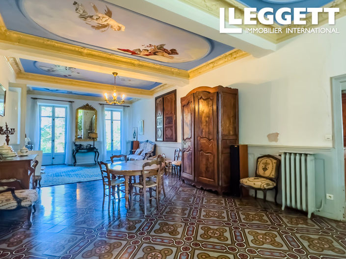 Image No.4-14 Bed Chateaux for sale