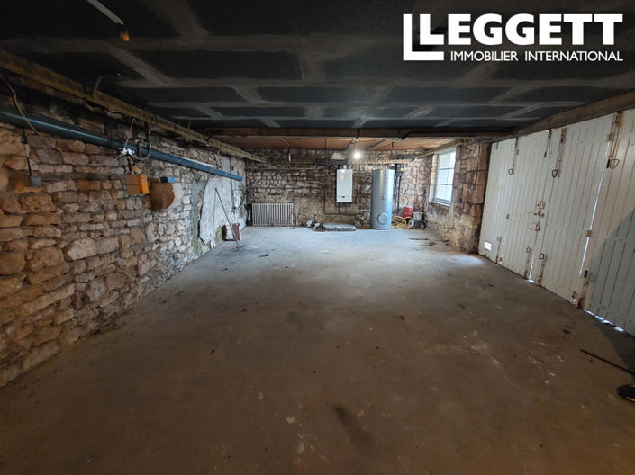 Image No.8-3 Bed House for sale