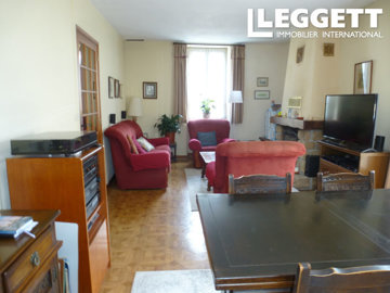 ahr0chm6ly9jzg4uagvzdglhlmltbw8vaw1hz2uvvevom