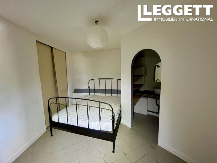 Image No.4-House for sale