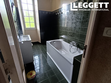 ahr0chm6ly9jzg4uagvzdglhlmltbw8vaw1hz2uvvevom