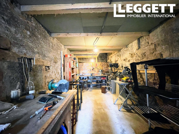 Image No.9-5 Bed House for sale