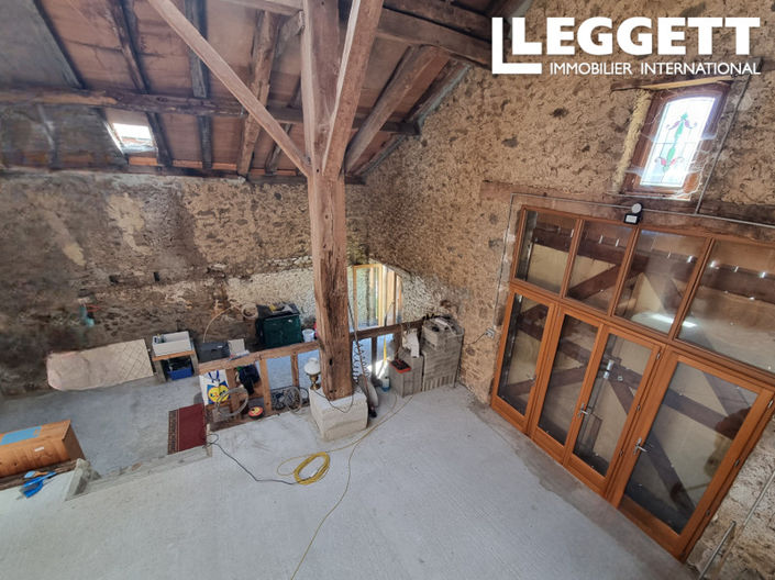 Image No.6-2 Bed Bar for sale