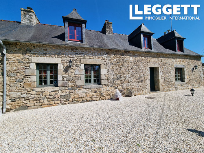 Image No.1-4 Bed House for sale