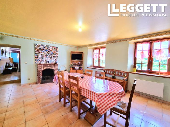 Image No.5-4 Bed House for sale