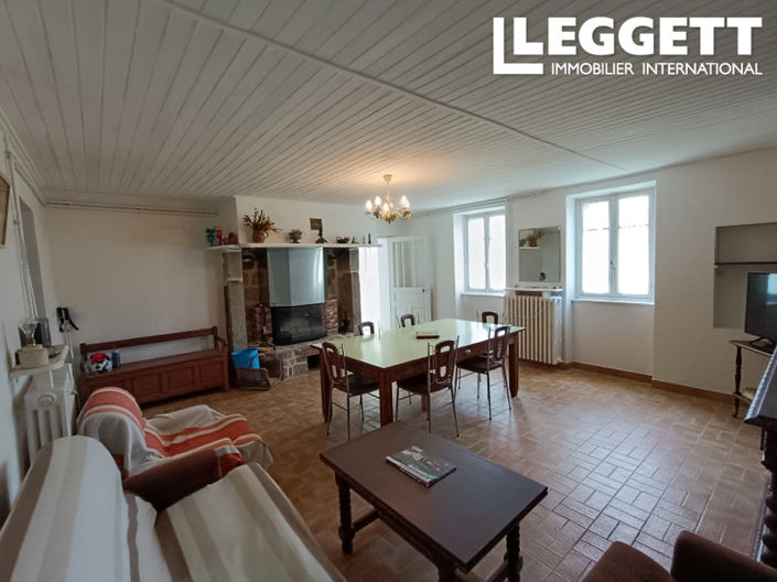 Image No.7-4 Bed House for sale