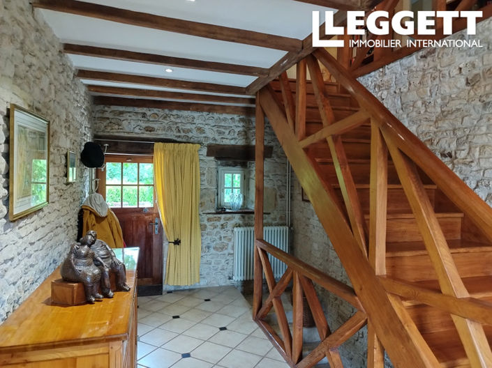 Image No.3-4 Bed House for sale