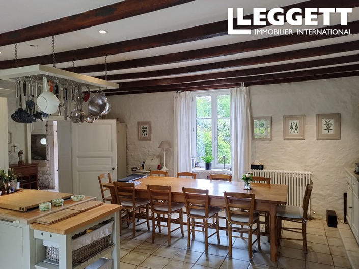 Image No.6-4 Bed House for sale