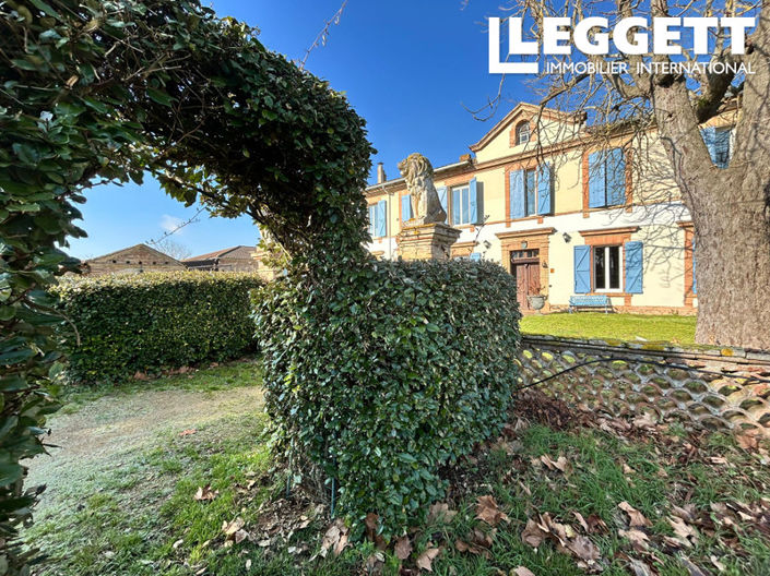 Image No.1-12 Bed House for sale