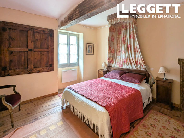 Image No.7-4 Bed House for sale