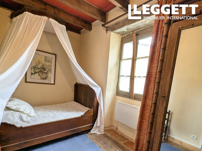 Image No.9-4 Bed House for sale