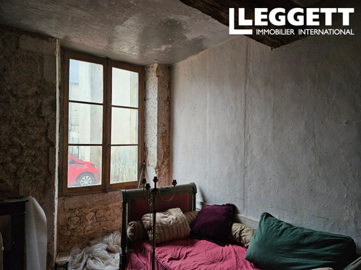 Image No.3-3 Bed House for sale