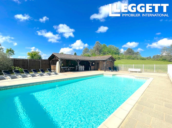 Image No.2-9 Bed House for sale