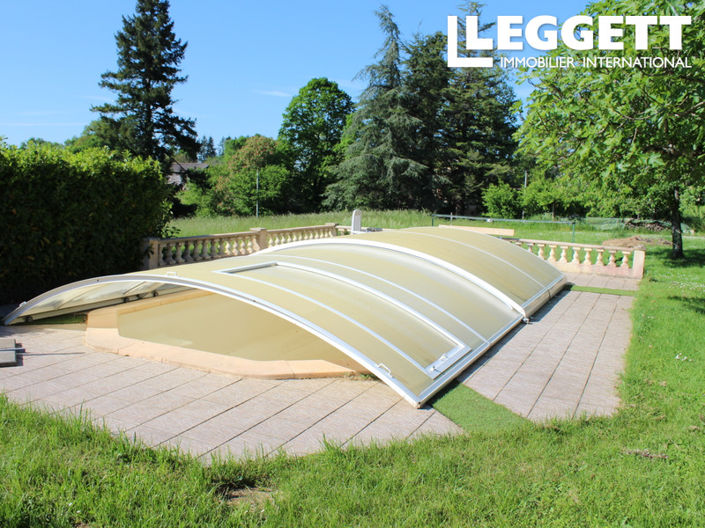 Image No.9-7 Bed House for sale