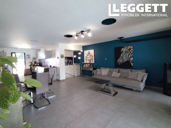 Image No.4-4 Bed House for sale