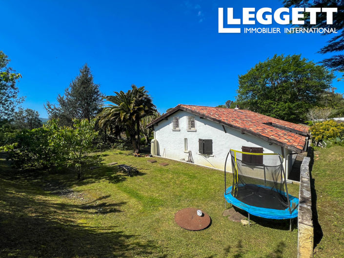 Image No.6-5 Bed House for sale