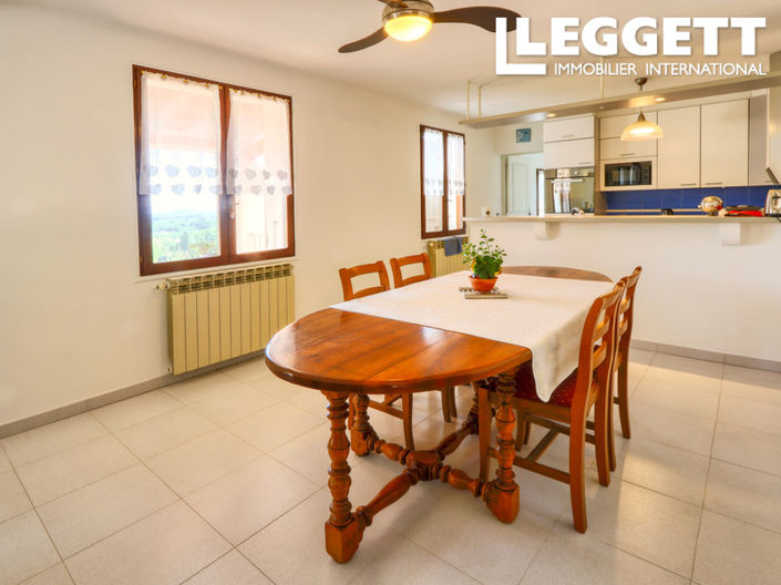 Image No.5-4 Bed House for sale