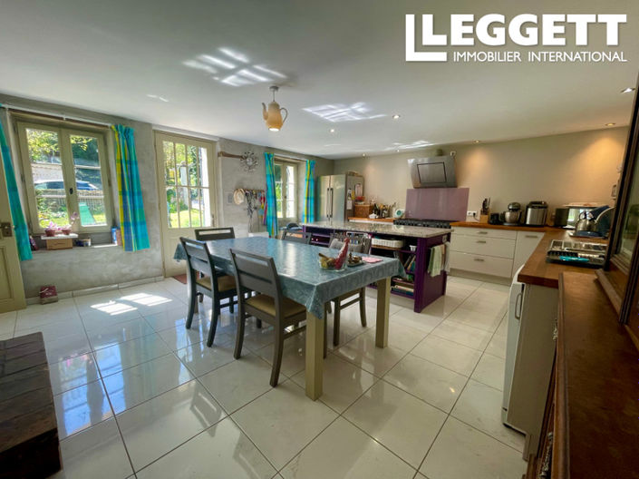 Image No.2-7 Bed House for sale