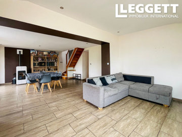 1 - Bécherel, House