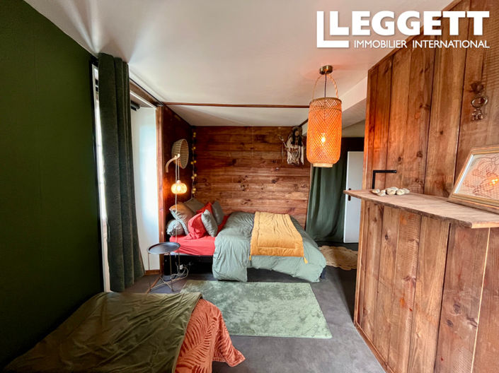 Image No.7-3 Bed House for sale