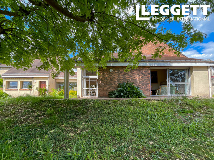 Image No.1-4 Bed House for sale