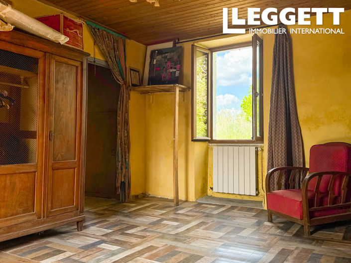 Image No.4-1 Bed House for sale