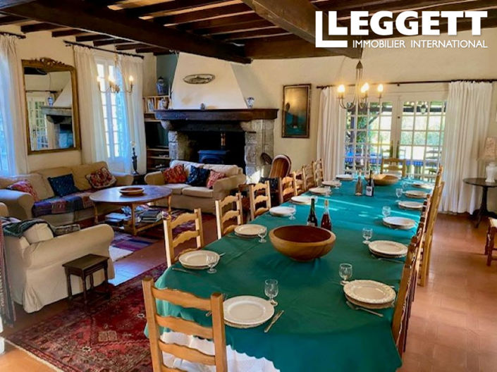 Image No.5-12 Bed House for sale