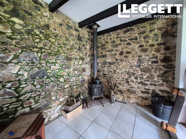 Image No.6-2 Bed House for sale