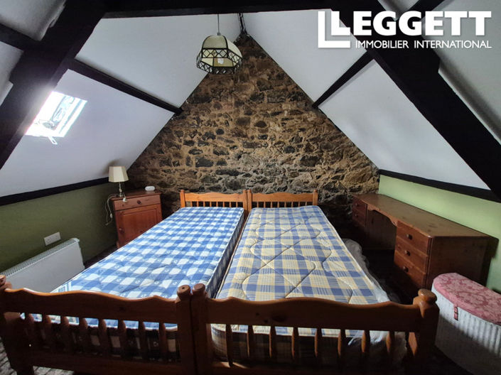 Image No.9-2 Bed House for sale