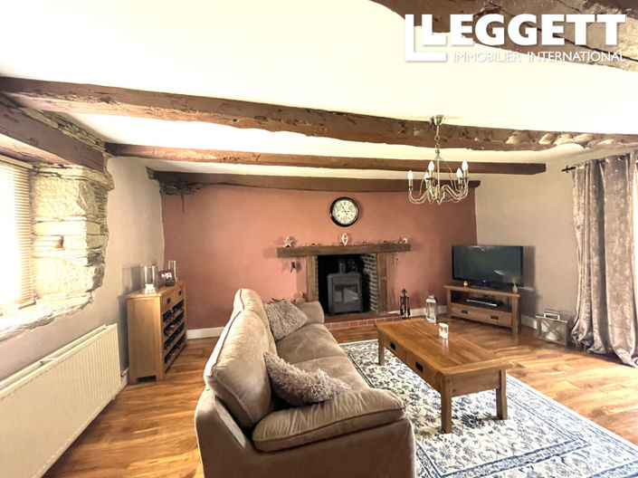 Image No.9-3 Bed House for sale