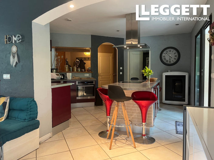 Image No.4-3 Bed House for sale