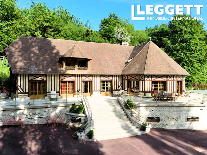 Image No.8-7 Bed House for sale