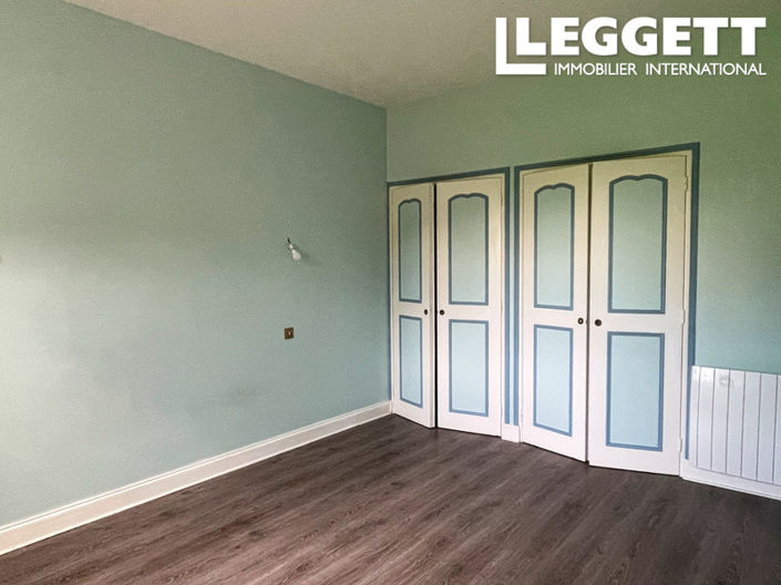 Image No.7-4 Bed House for sale