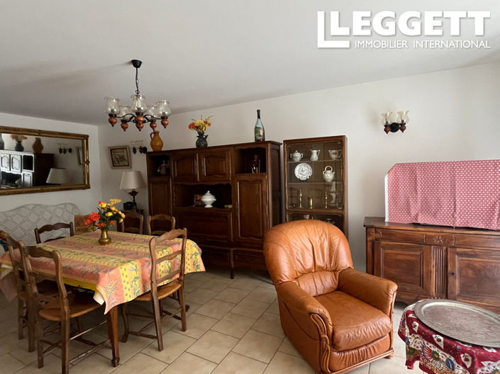 Image No.5-6 Bed House for sale