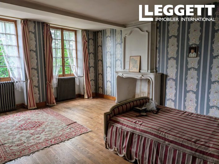 Image No.5-5 Bed House for sale