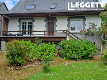 1 - Huelgoat, House