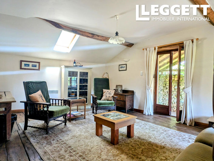 Image No.6-3 Bed House for sale