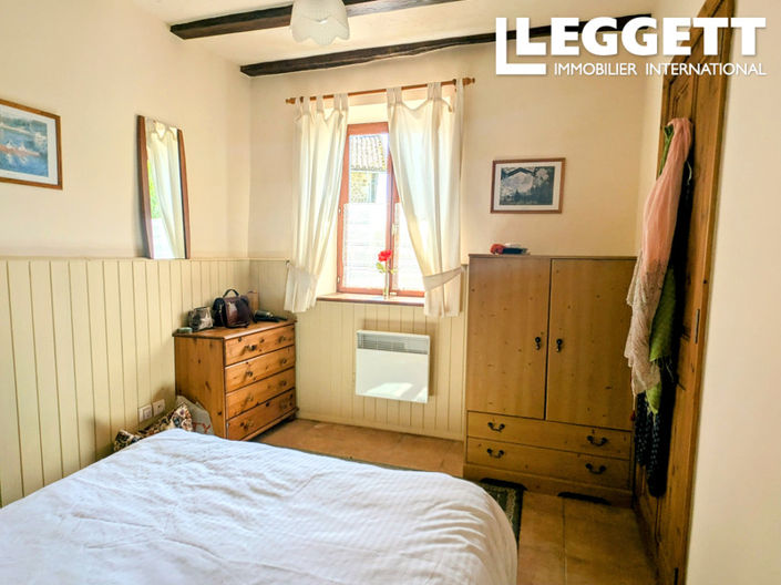 Image No.9-3 Bed House for sale