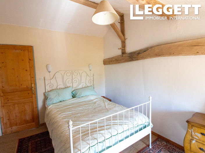 Image No.7-4 Bed House for sale